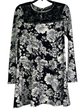 Society Girl Black White Floral Lace Long Sleeve Dress XS
